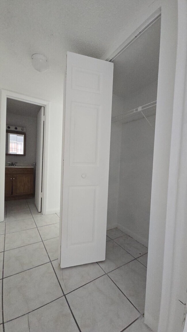 Building Photo - 3600 NW 21st St