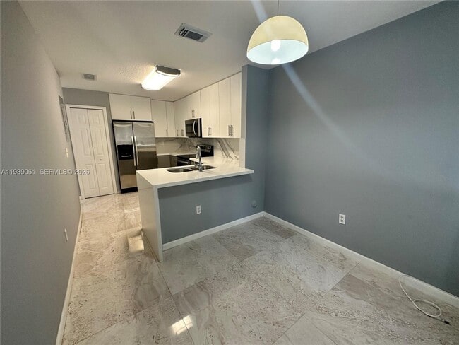 Building Photo - 14832 SW 104th St