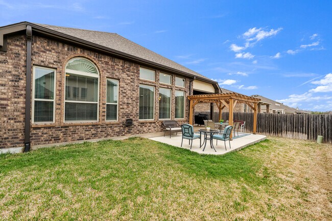 Building Photo - 2603 Hailes Ct
