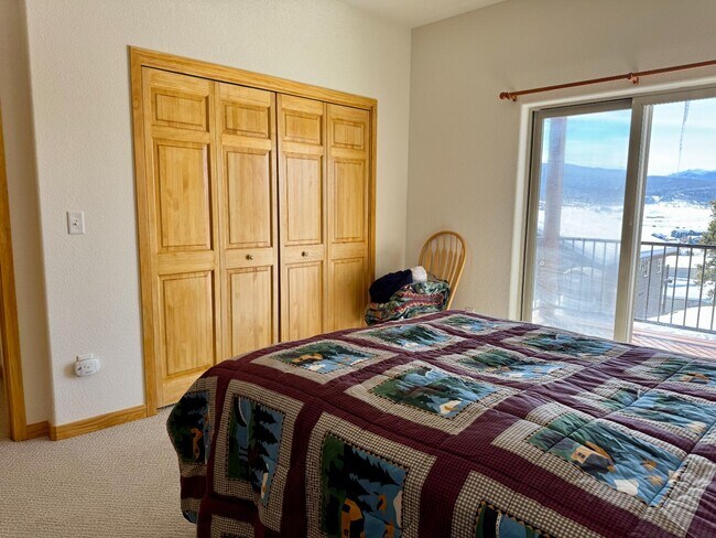 Building Photo - 904 Wapiti Dr