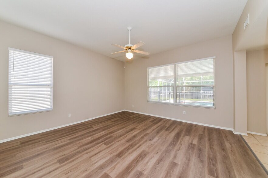 Building Photo - 4033 Banbury Cir