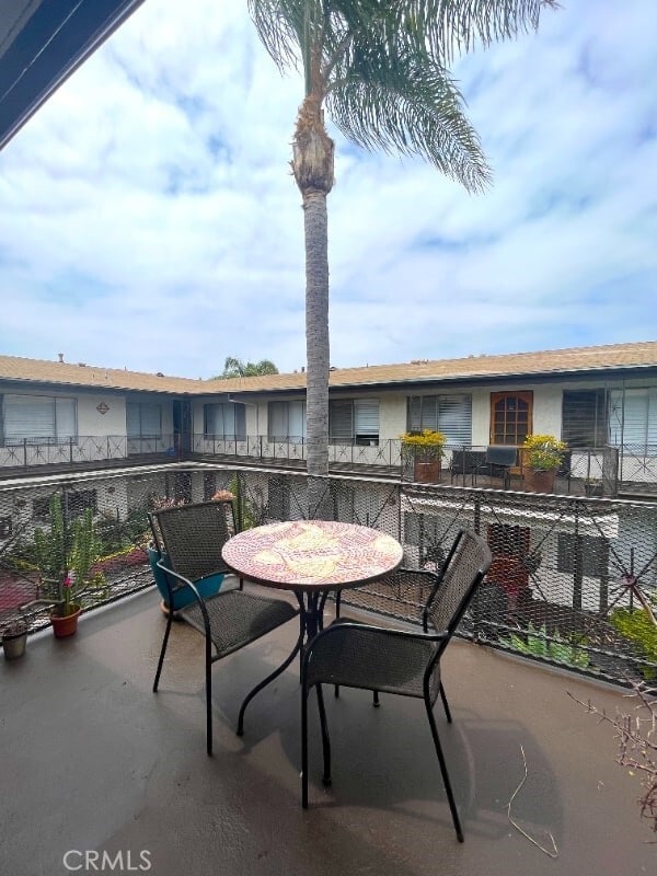 Building Photo - 2115 Placentia Ave