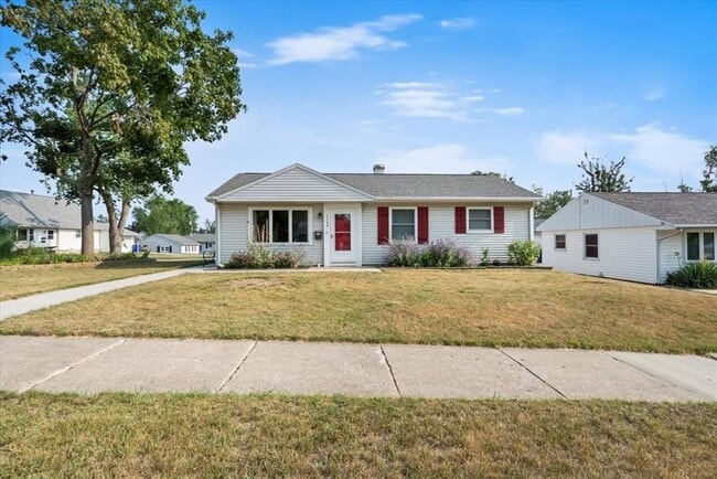 Primary Photo - 1146 31st St NE