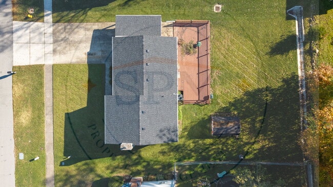 Building Photo - 9204 Woodreed Ct