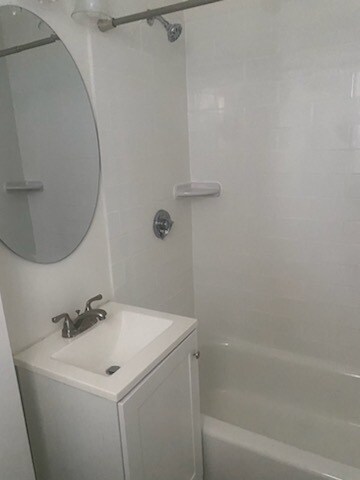 Building Photo - 38 Hemenway St