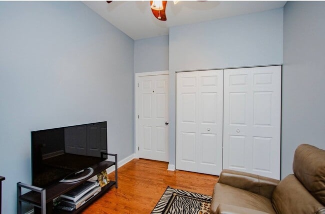 Building Photo - 2154 N Natchez Ave