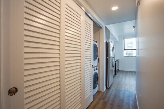 Building Photo - 601 Tennessee St