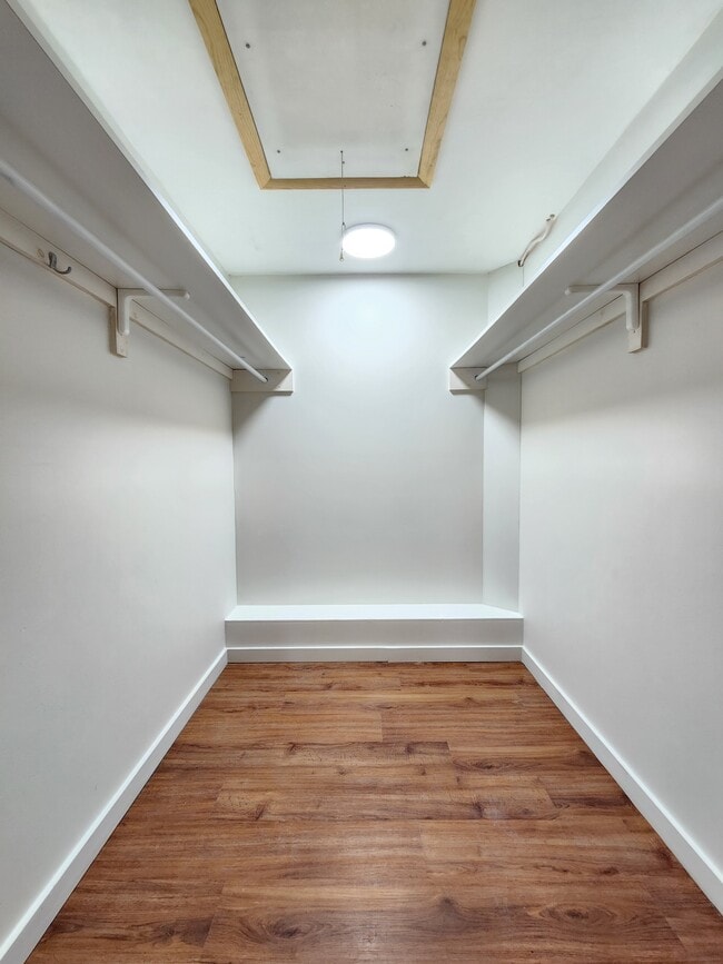 Building Photo - 116 Pine Trail