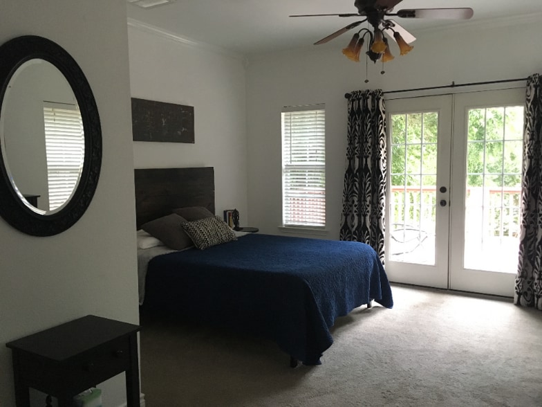 Building Photo - 1807 Walnut Ave