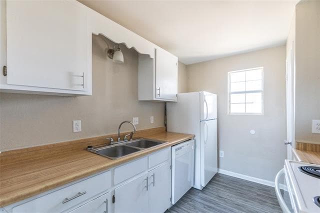 Building Photo - 701 S Marsh St