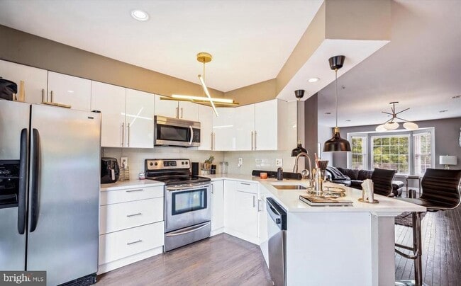 Building Photo - 15907 Elf Stone Ct