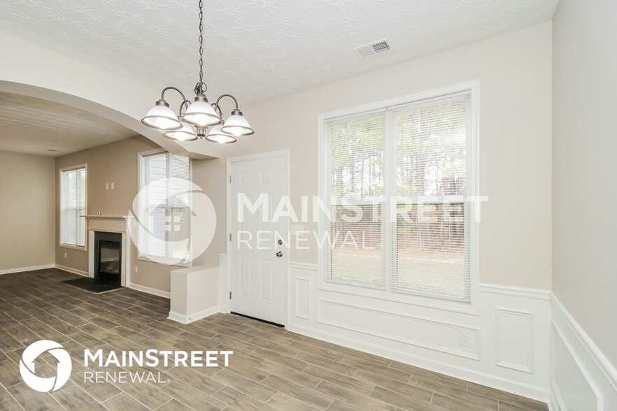 Building Photo - 7086 Littlebrook Way