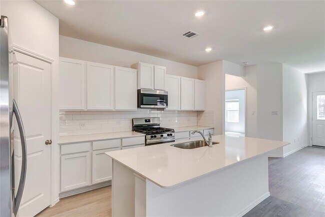 Building Photo - 165 Cibolo Crk Lp