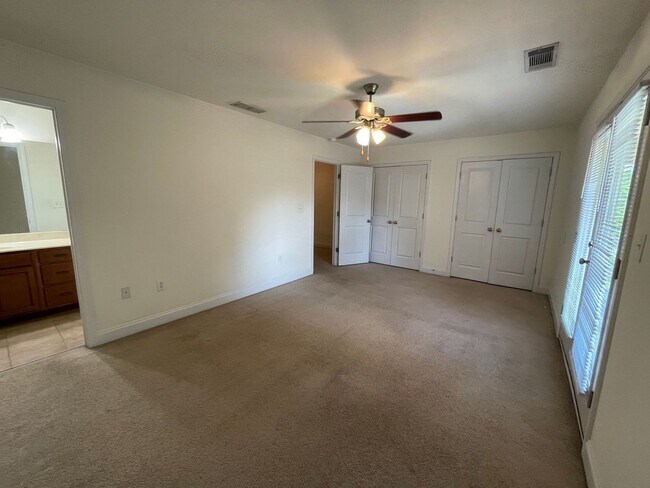 Building Photo - PRE-LEASING FOR AUGUST 2026!