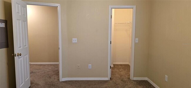 Building Photo - 11012 Black Swan Ct