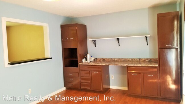 Building Photo - 3 br, 1.5 bath House - 10111 Blue Creek Dr.