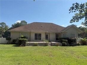 Building Photo - 141 Royal Dr