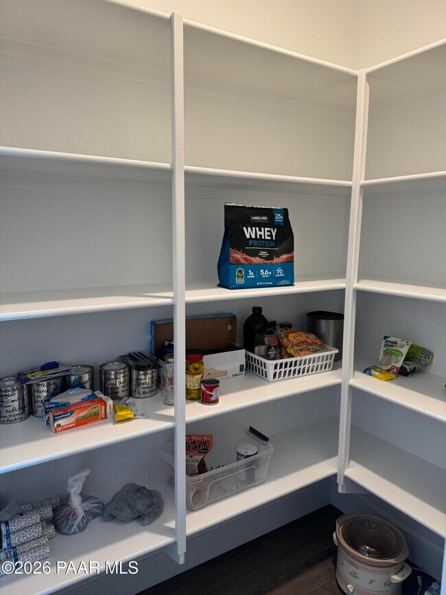 Building Photo - 6155 Summit Trl