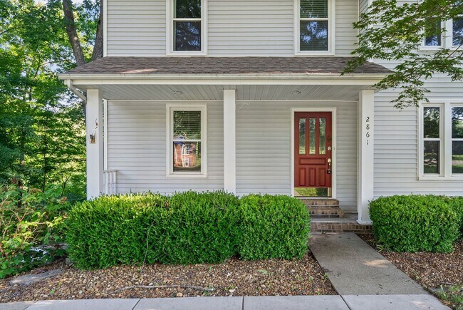 Building Photo - Pet Friendly Three Bedroom!