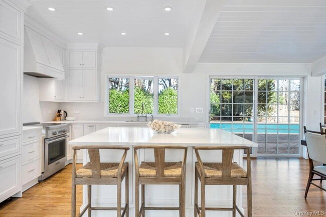 Building Photo - 1 Cooper Ln