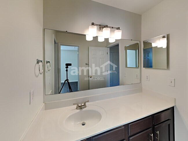 Building Photo - 11912 Cheviott Hill Ln