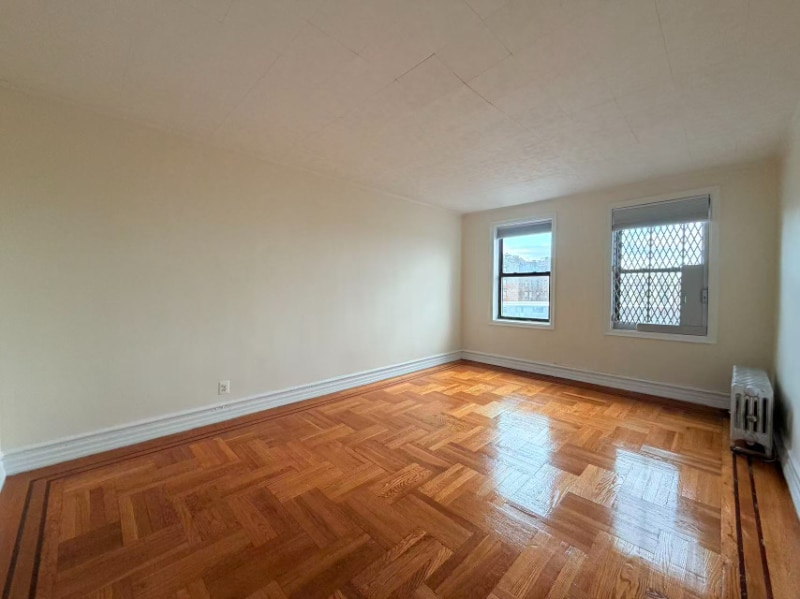 Building Photo - 3063 Buhre Ave