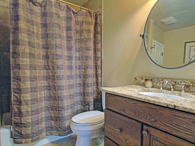 Building Photo - 7975 Ruststone Ct