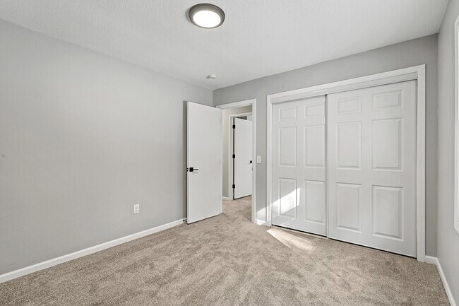 Building Photo - 16601 Eldorado St NW