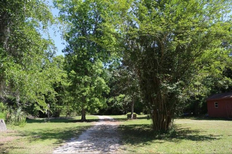 Building Photo - 1490 Creekwood Rd