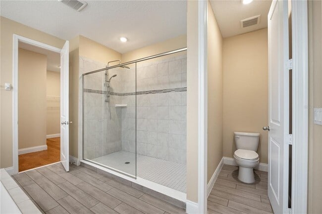 Building Photo - 8348 Vivaro Isle Way