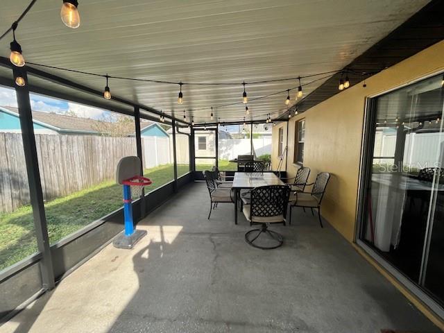 Building Photo - 724 Fortuna Dr