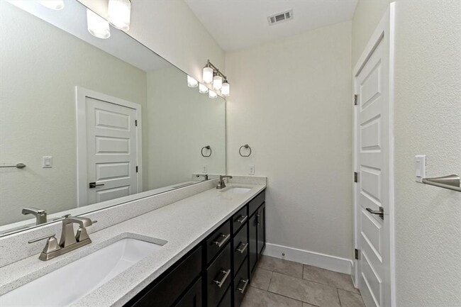 Building Photo - 2903 Davis Cove