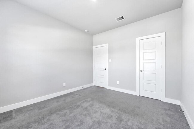 Building Photo - 10329 S Goshawk Trl
