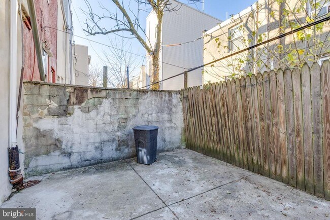 Building Photo - 1312 S Corlies St