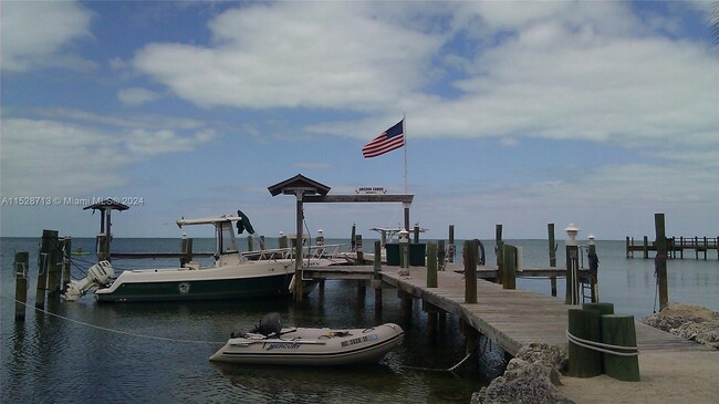 Building Photo - 92550 Overseas Hwy