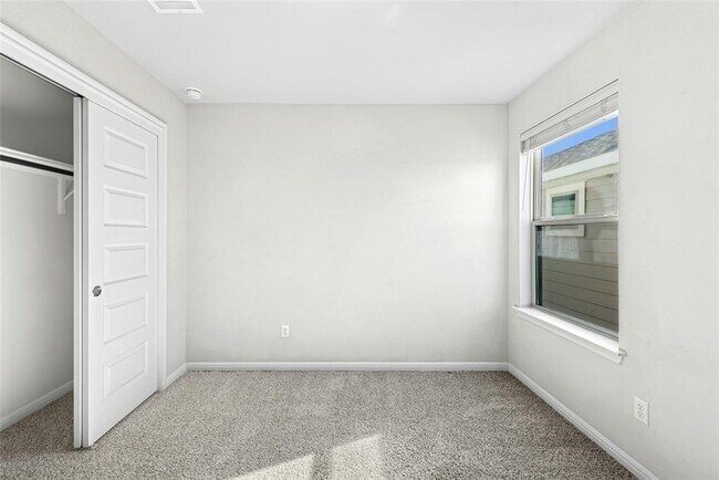 Building Photo - 1709 Arendale Dr