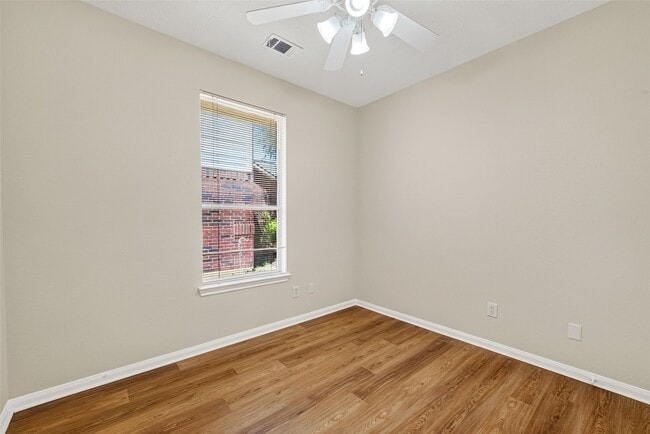 Building Photo - 16719 Bishop Knoll Ln