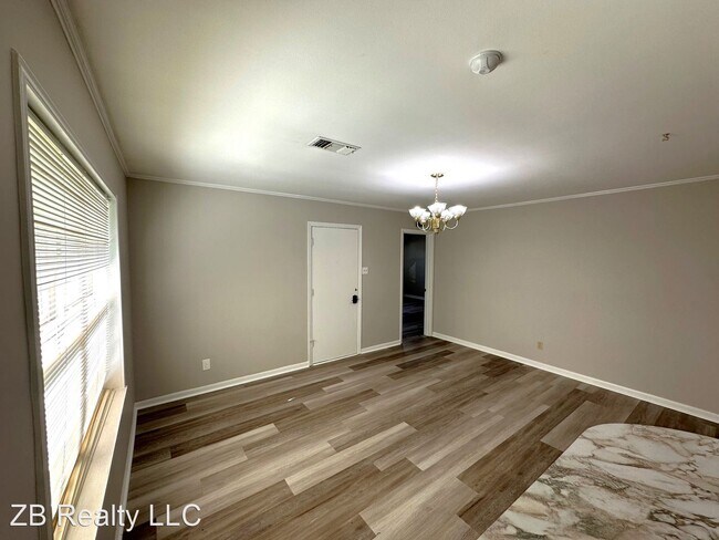 Building Photo - 3 br, 1.5 bath House - 1606 McNutt Drive