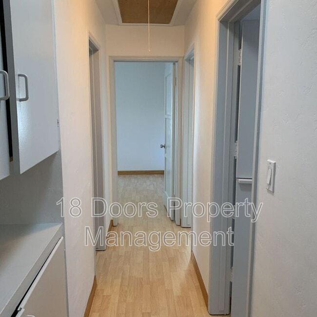 Building Photo - 5169 Tipton St