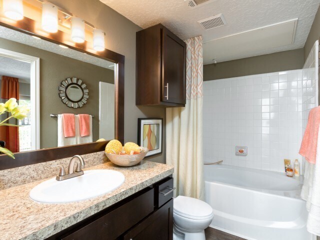 Building Photo - One Month Free Rent – Lease Today & Save!