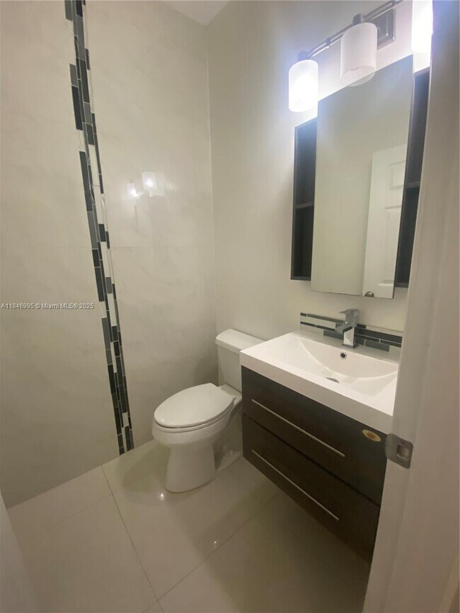 Building Photo - 6251 SW 164th Path