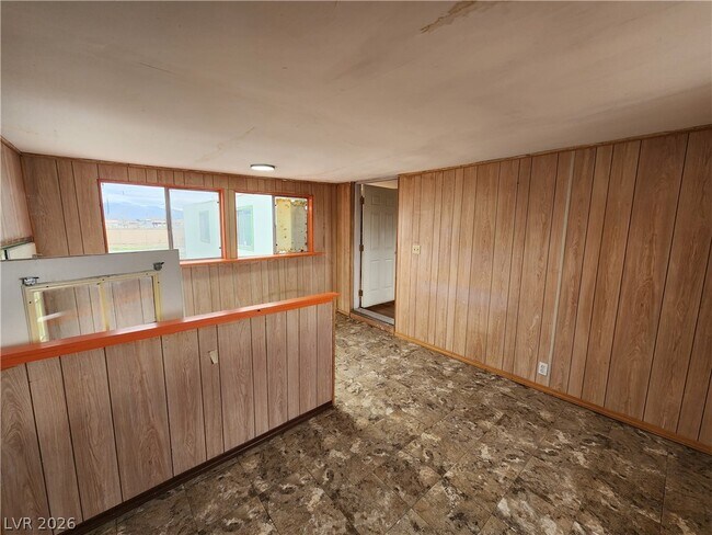 Building Photo - 1111 Hardy Ln