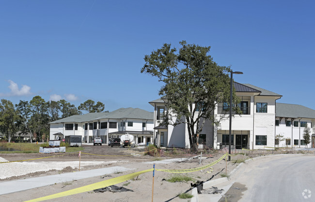 Building Photo - The Lakeside at Amelia Island