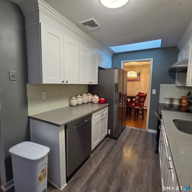 Building Photo - 48 Collier Cir