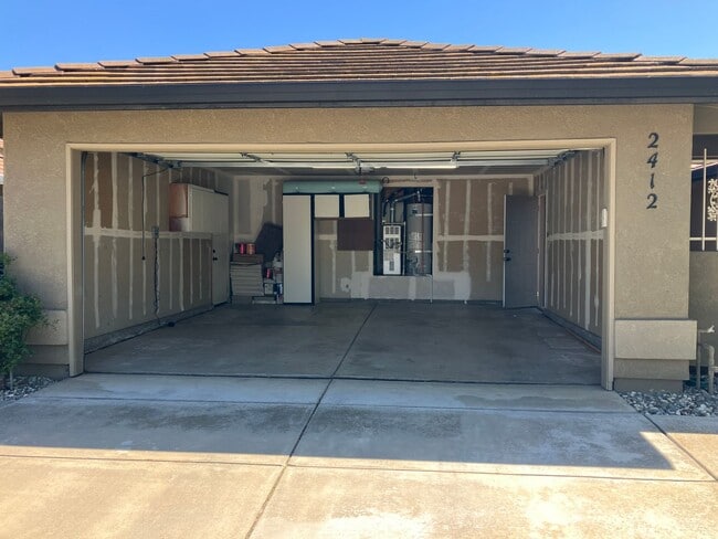 Building Photo - 2412 Alexia Way