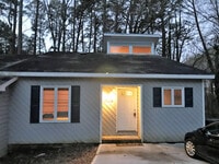 Building Photo - 5652 Thea Ln