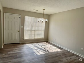 Building Photo - 2 bed, 1.5 bath townhome in Helena