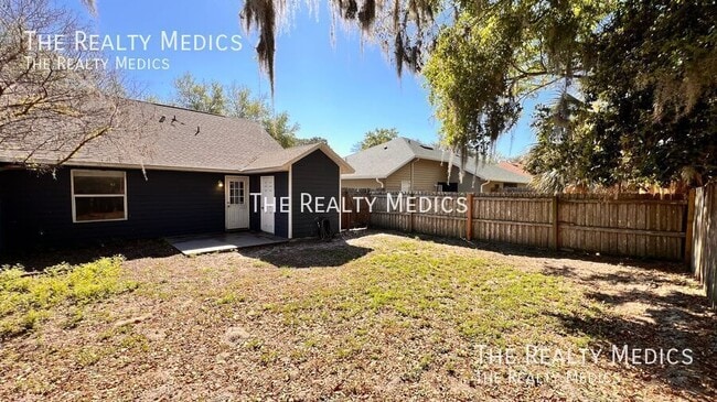 Building Photo - 436 Jennifer Ln