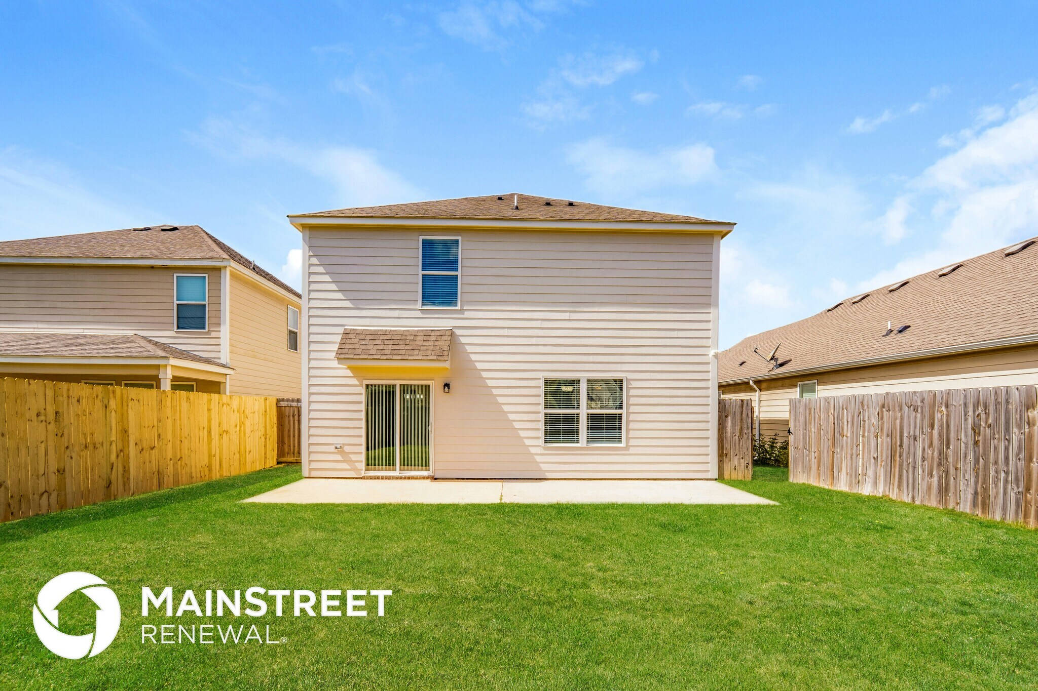 Building Photo - 855 Hawthorn Ln