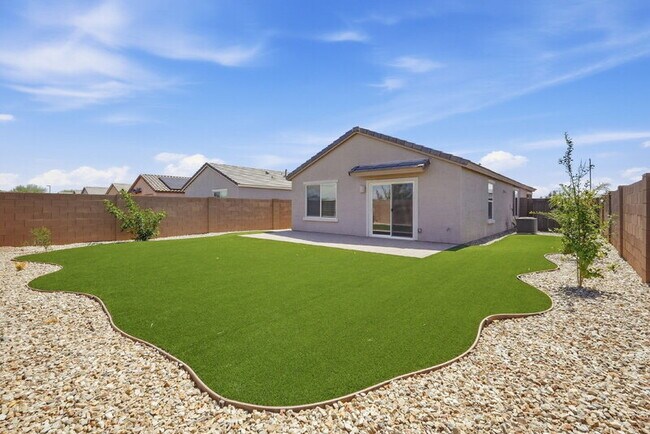Building Photo - 12168 E Sunflower Ln